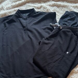 Figs black maternity scrub set